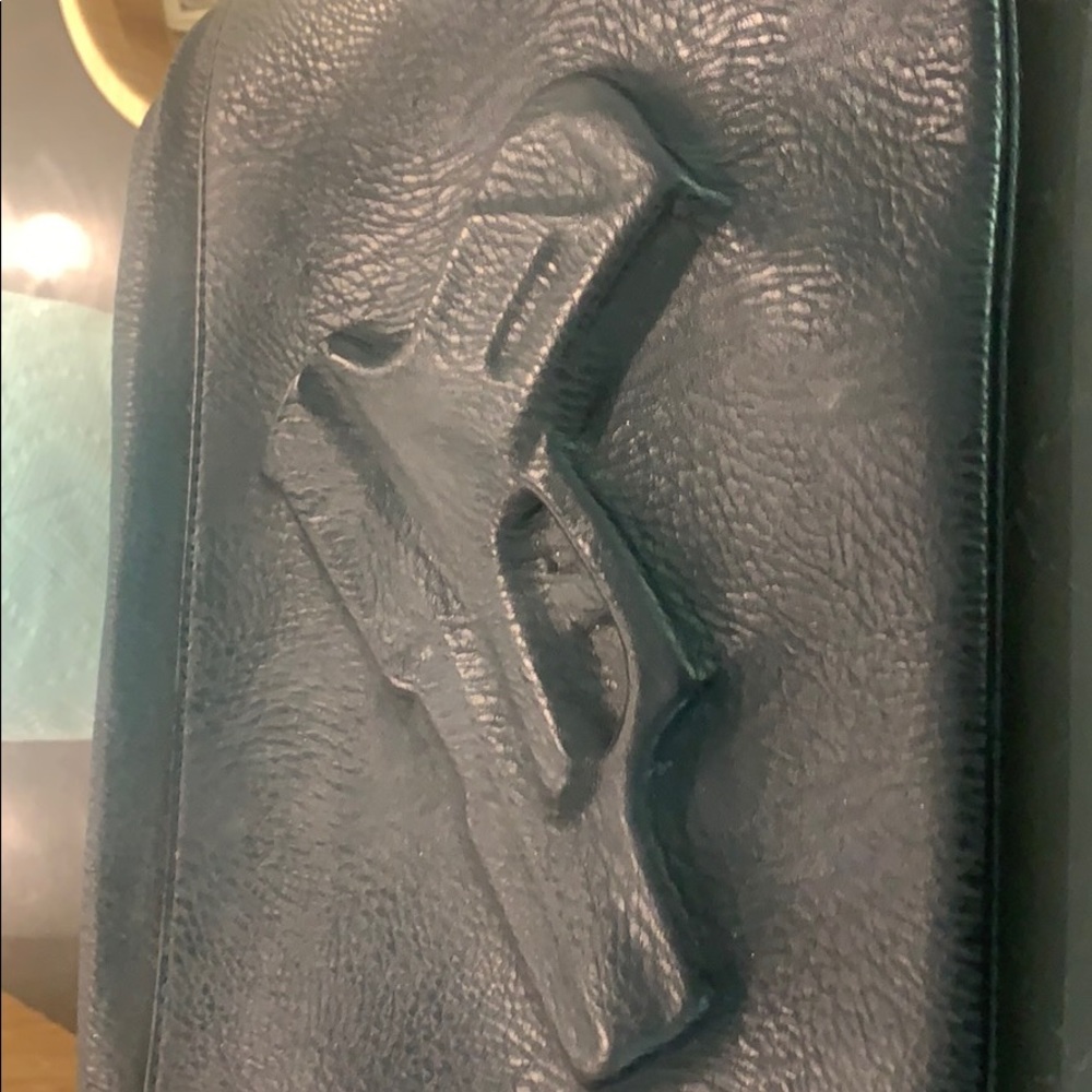Gun purse - Picture 2 of 4